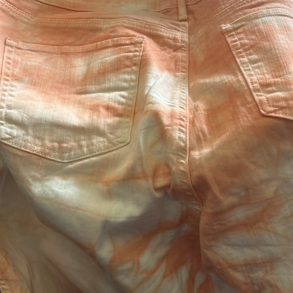 Gloria Vanderbilt 18w orange tye dye Bermuda shorts - Picture 3 of 3